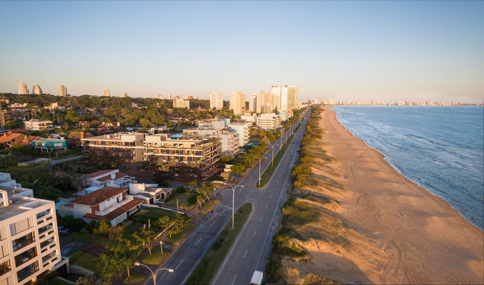 Orientación Solar: El Factor Clave que No Debes Ignorar al Elegir un Apartamento